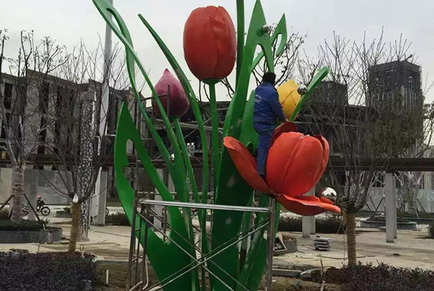 豐富的項(xiàng)目經(jīng)驗(yàn)，基礎(chǔ)夯實(shí)、勇于創(chuàng)新